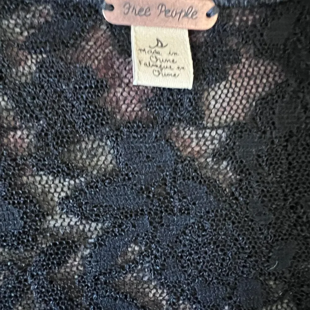 Free People Dark Heathered Gray Crop Long Sleeve Lace Snap Front Top - Small